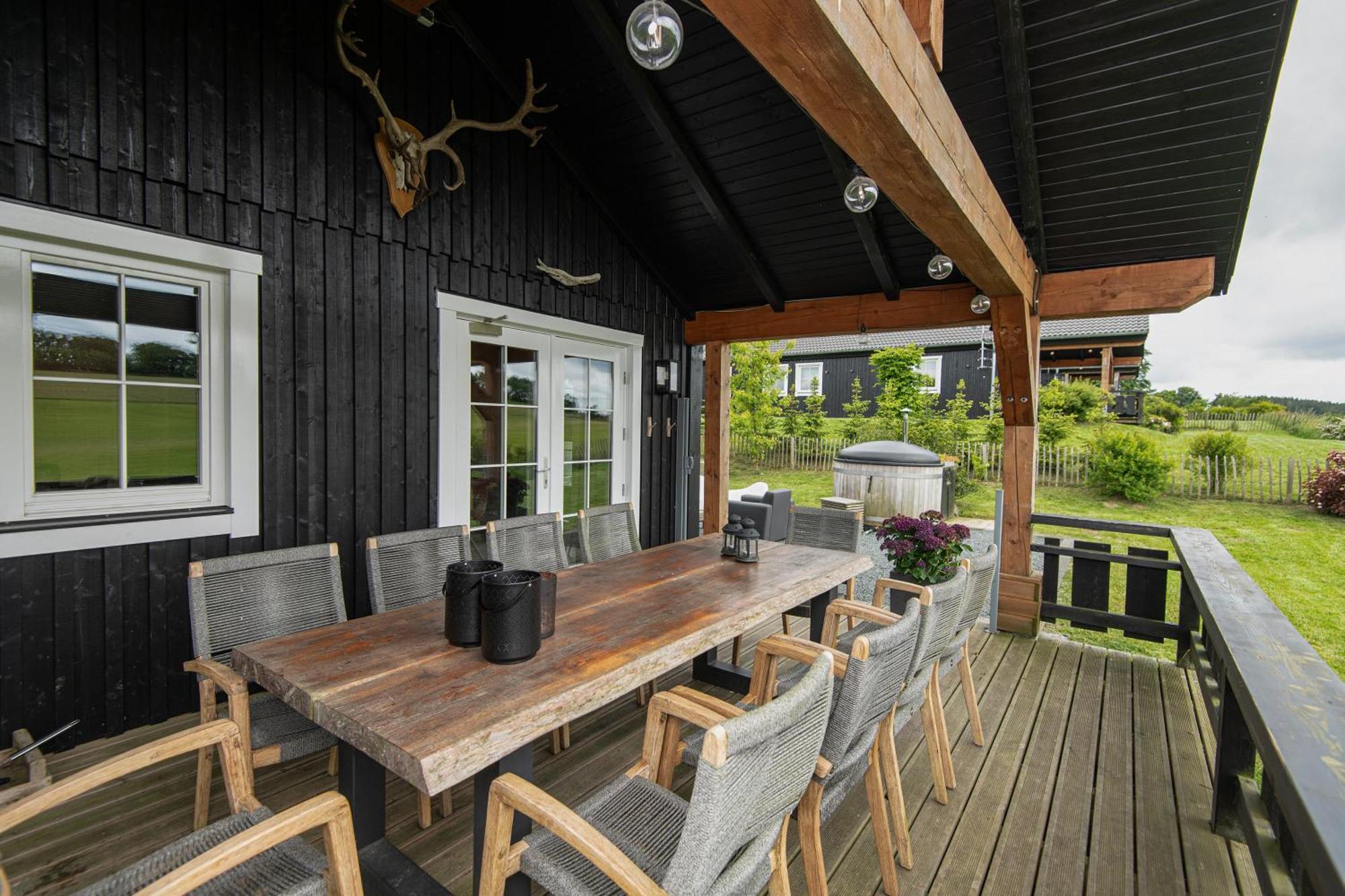 Kustelberg Lodges Medebach Esterno foto