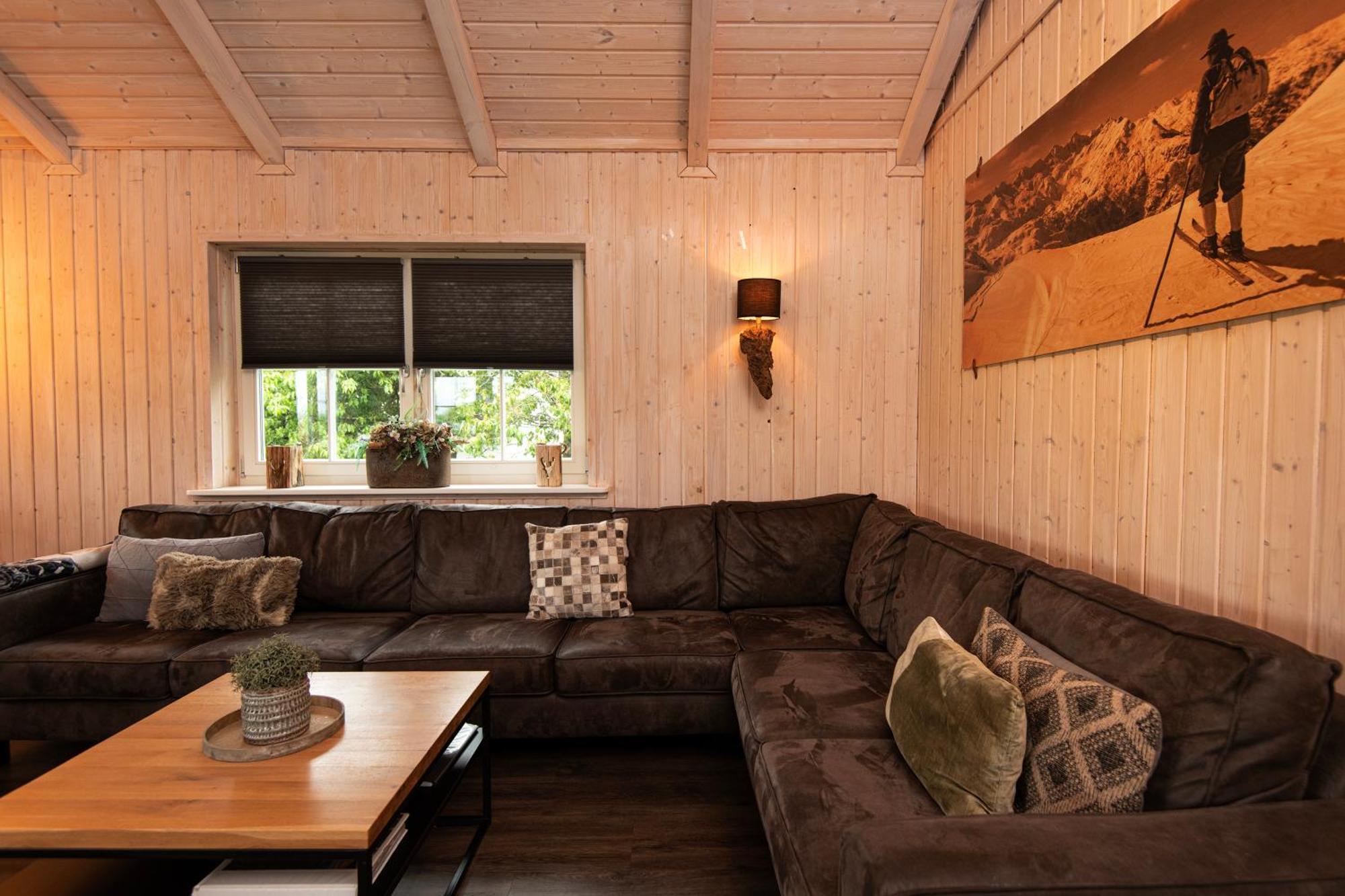 Kustelberg Lodges Medebach Esterno foto