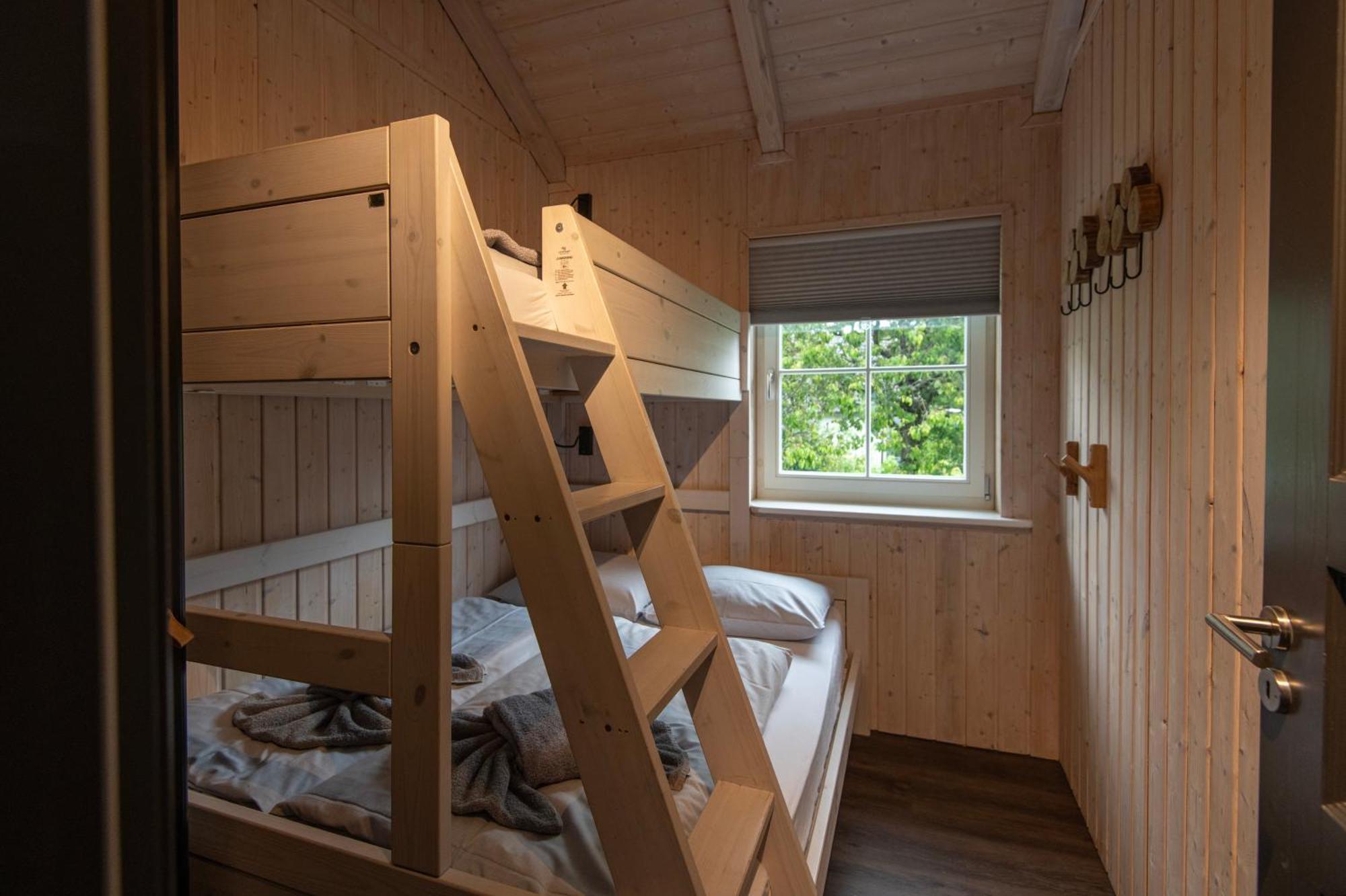 Kustelberg Lodges Medebach Esterno foto